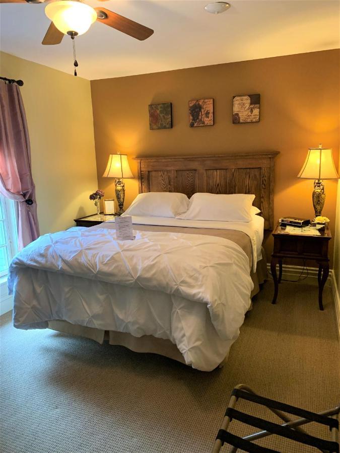 The Red Coat Bed & Breakfast Niagara-on-the-Lake Eksteriør bilde
